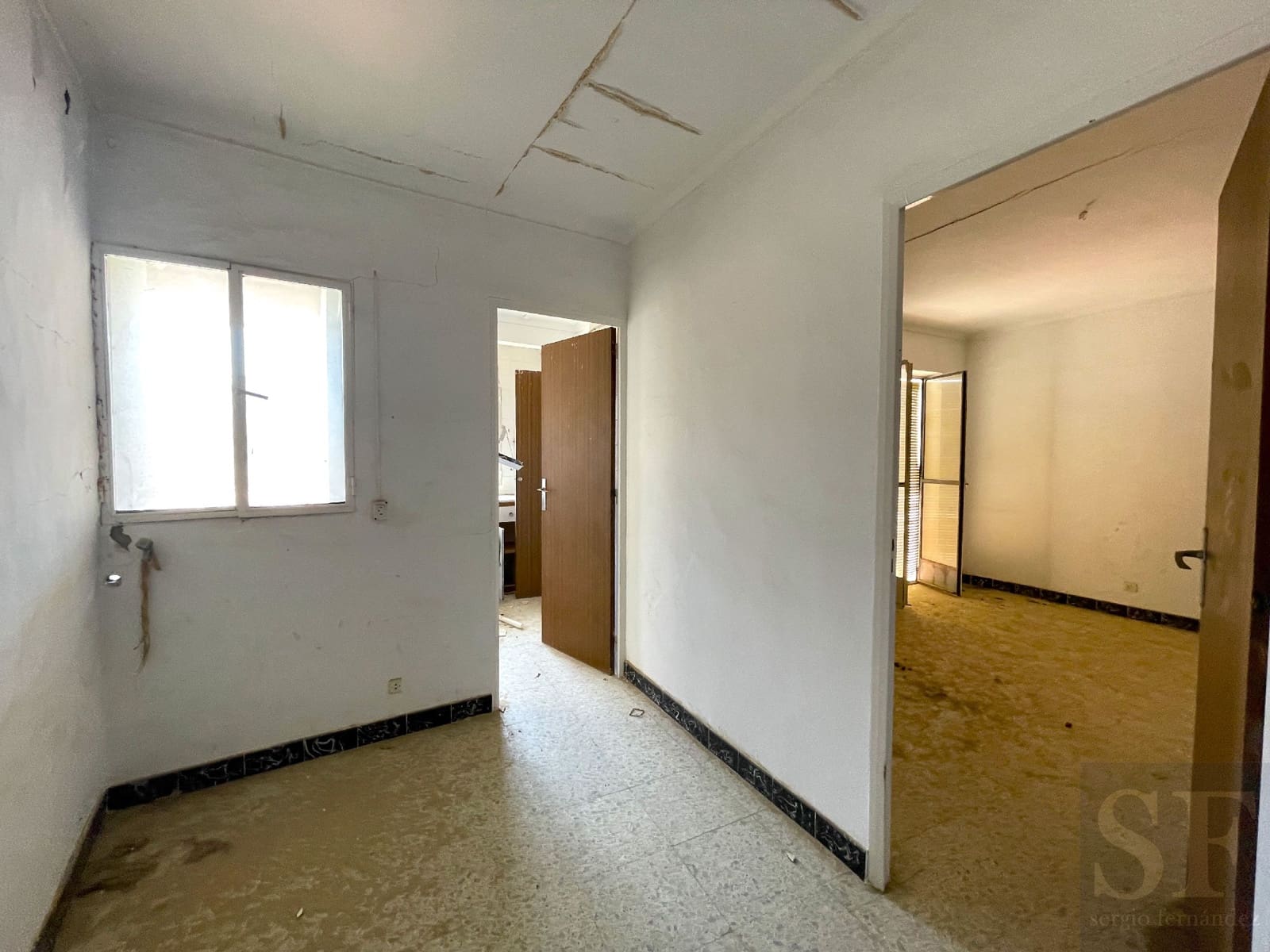 18 soverom Hus til salgs i Algarrobo - € 180 000 (Ref: 8433505)