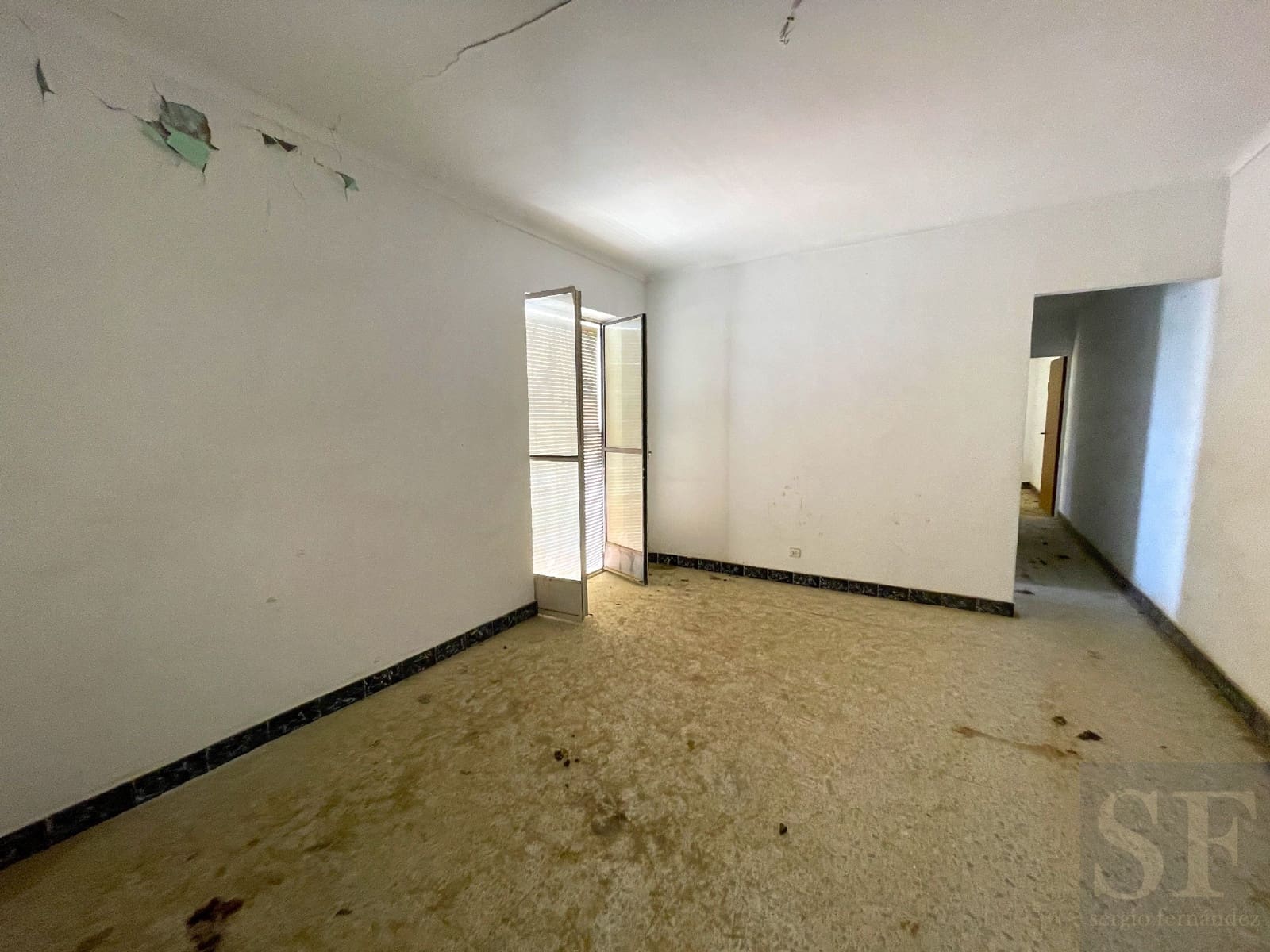 18 soverom Hus til salgs i Algarrobo - € 180 000 (Ref: 8433505)