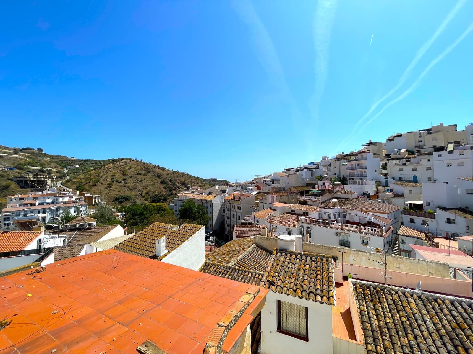 18 soverom Hus til salgs i Algarrobo - € 180 000 (Ref: 8433505)