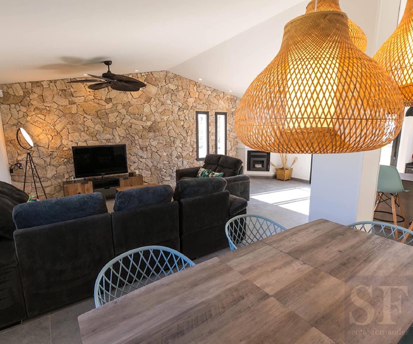 4 bedroom Villa for sale in Almayate - € 1,700,000 (Ref: 8433506)