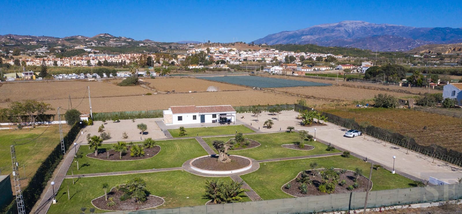 4 bedroom Villa for sale in Almayate - € 1,700,000 (Ref: 8433506)