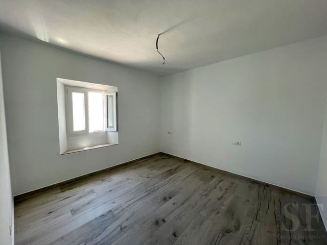 3 sypialnia Dom na sprzedaż w Cómpeta - 169 000 € (Ref: 8433507)