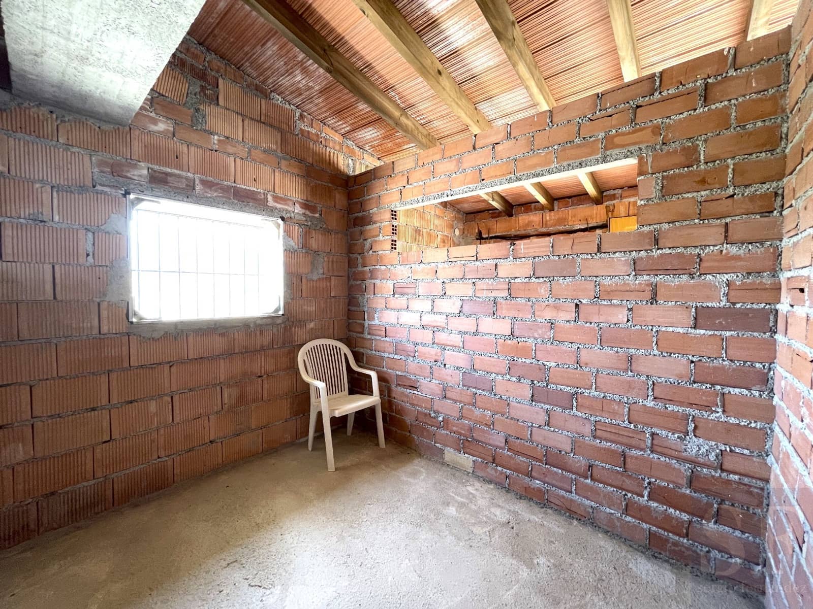 2 soveværelse Villa til salg i Archez med swimmingpool - € 180.000 (Ref: 8462505)