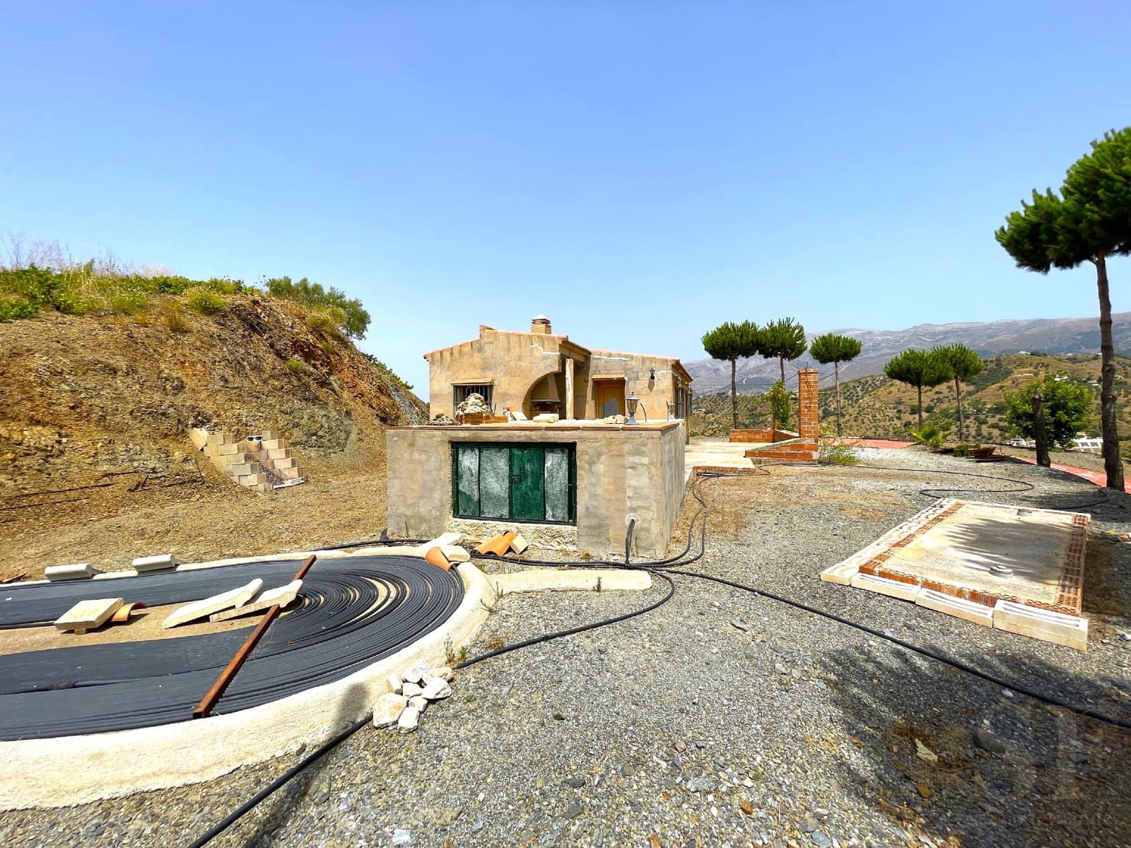 2 soveværelse Villa til salg i Archez med swimmingpool - € 180.000 (Ref: 8462505)