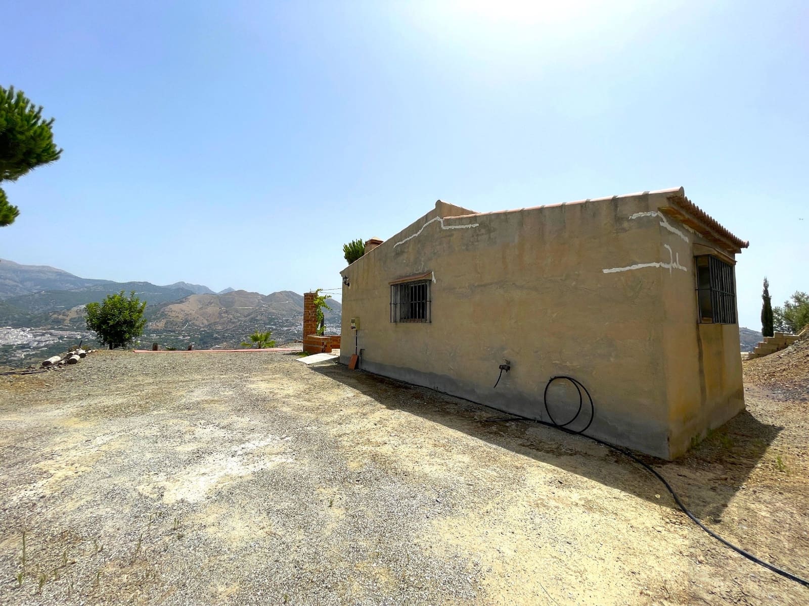 2 soveværelse Villa til salg i Archez med swimmingpool - € 180.000 (Ref: 8462505)