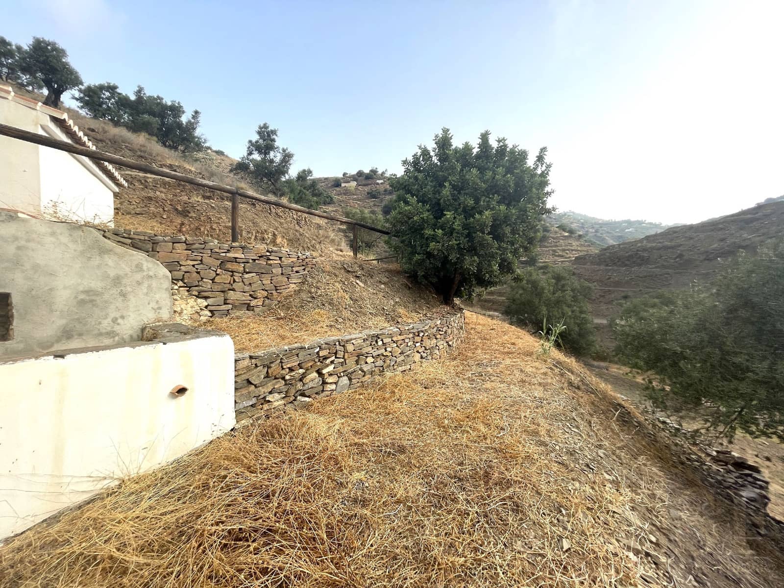 2 soveværelse Villa til salg i Sayalonga - € 180.000 (Ref: 8477232)