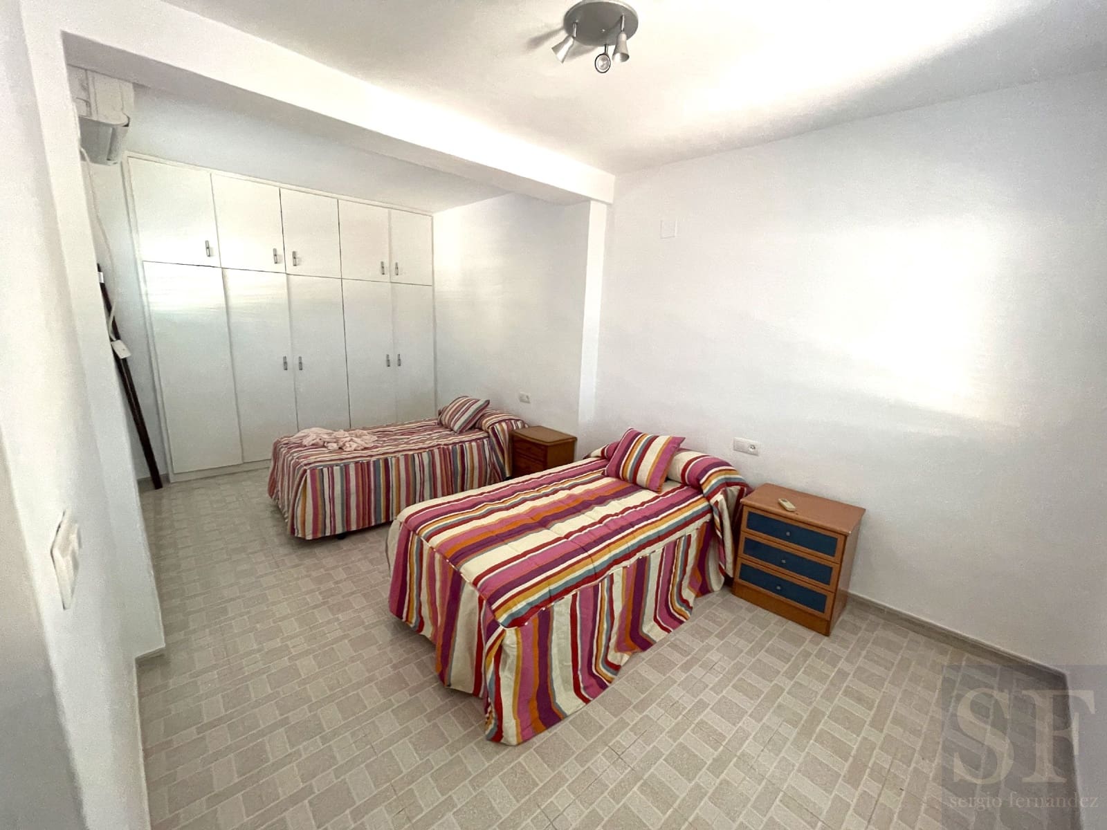 4 soveværelse Byhus til salg i Competa - € 140.000 (Ref: 8479868)