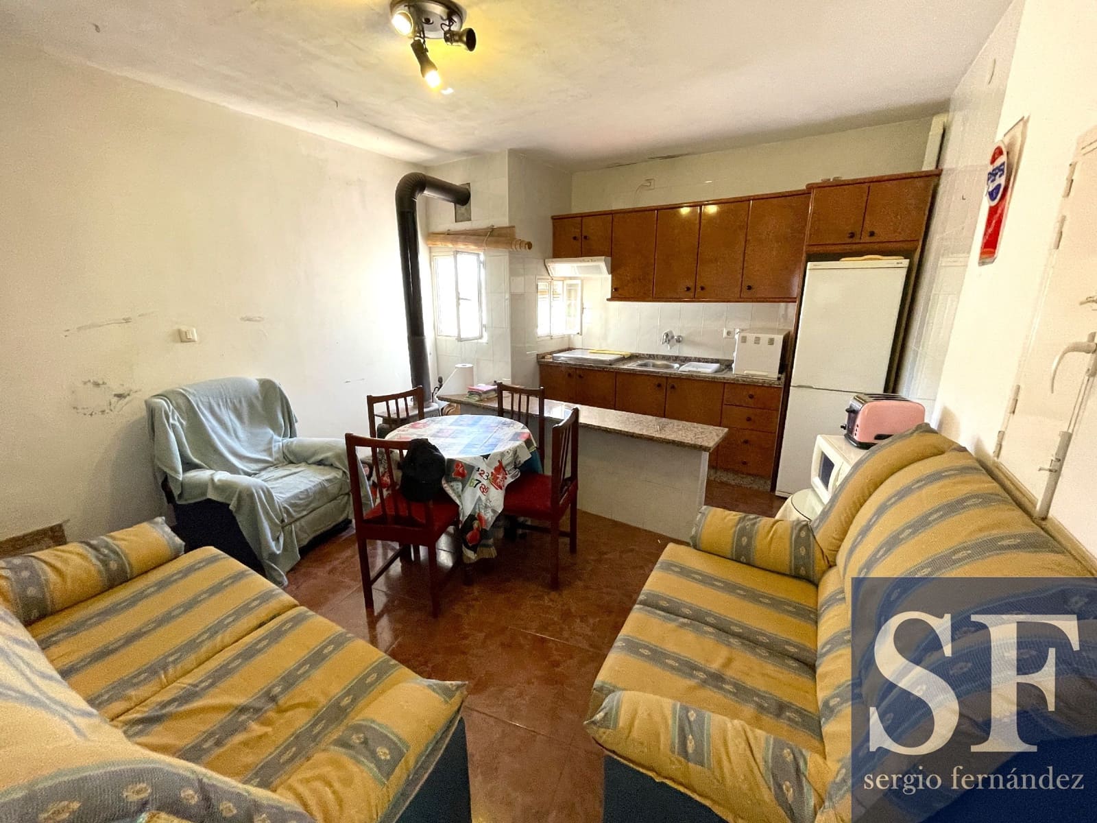 3 soveværelse Byhus til salg i Sedella - € 89.950 (Ref: 8491073)