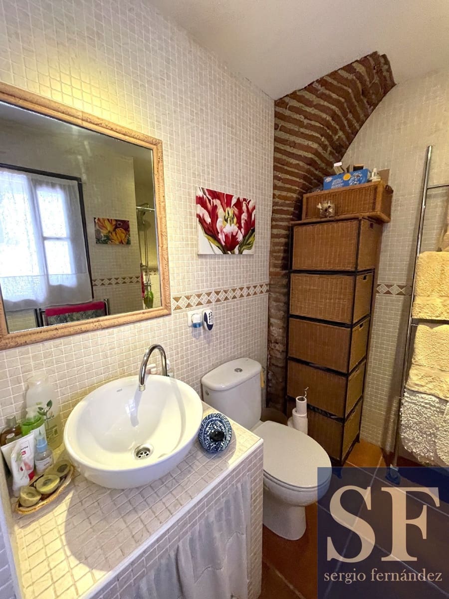 2 makuuhuone Omakotitalo myytävänä paikassa Sedella - 250 000 € (Ref: 8491074)