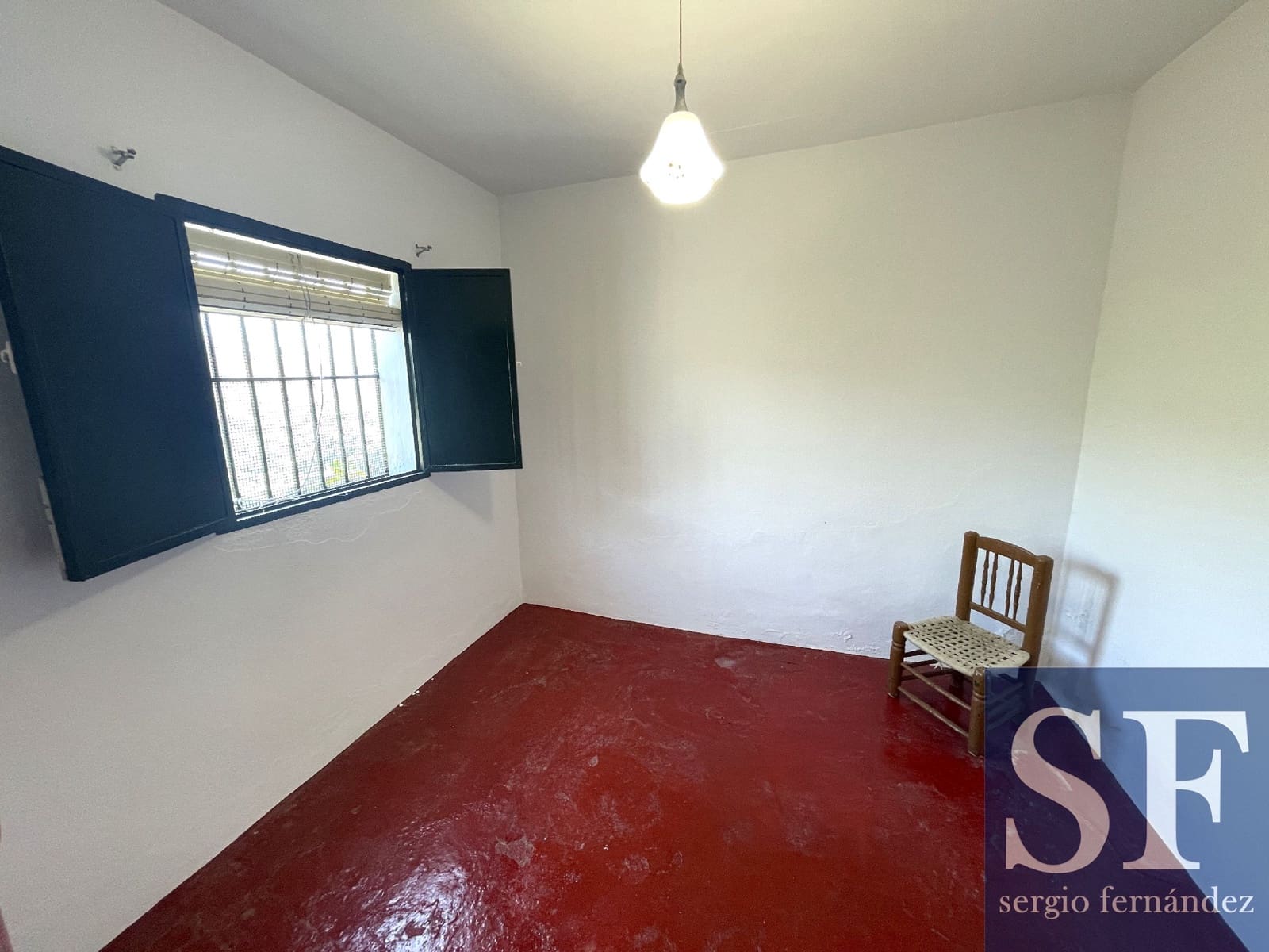 5 soveværelse Byhus til salg i Sayalonga - € 215.000 (Ref: 8494373)