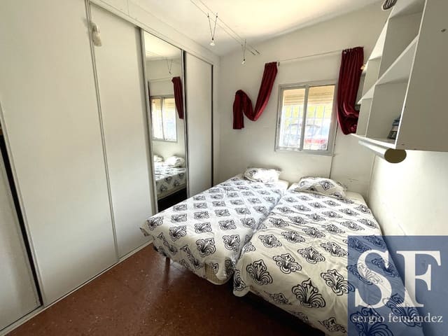 2 soverom Villa til salgs i Arenas med svømmebasseng - € 320 000 (Ref: 8537827)