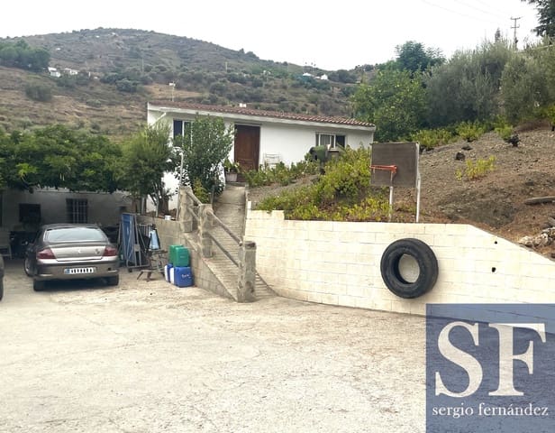 4 bedroom Villa for sale in Cómpeta with garage - € 495,000 (Ref: 8553489)
