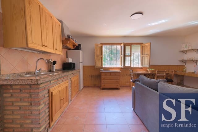 3 sovrum Villa till salu i Sayalonga med pool - 390 000 € (Ref: 8553492)