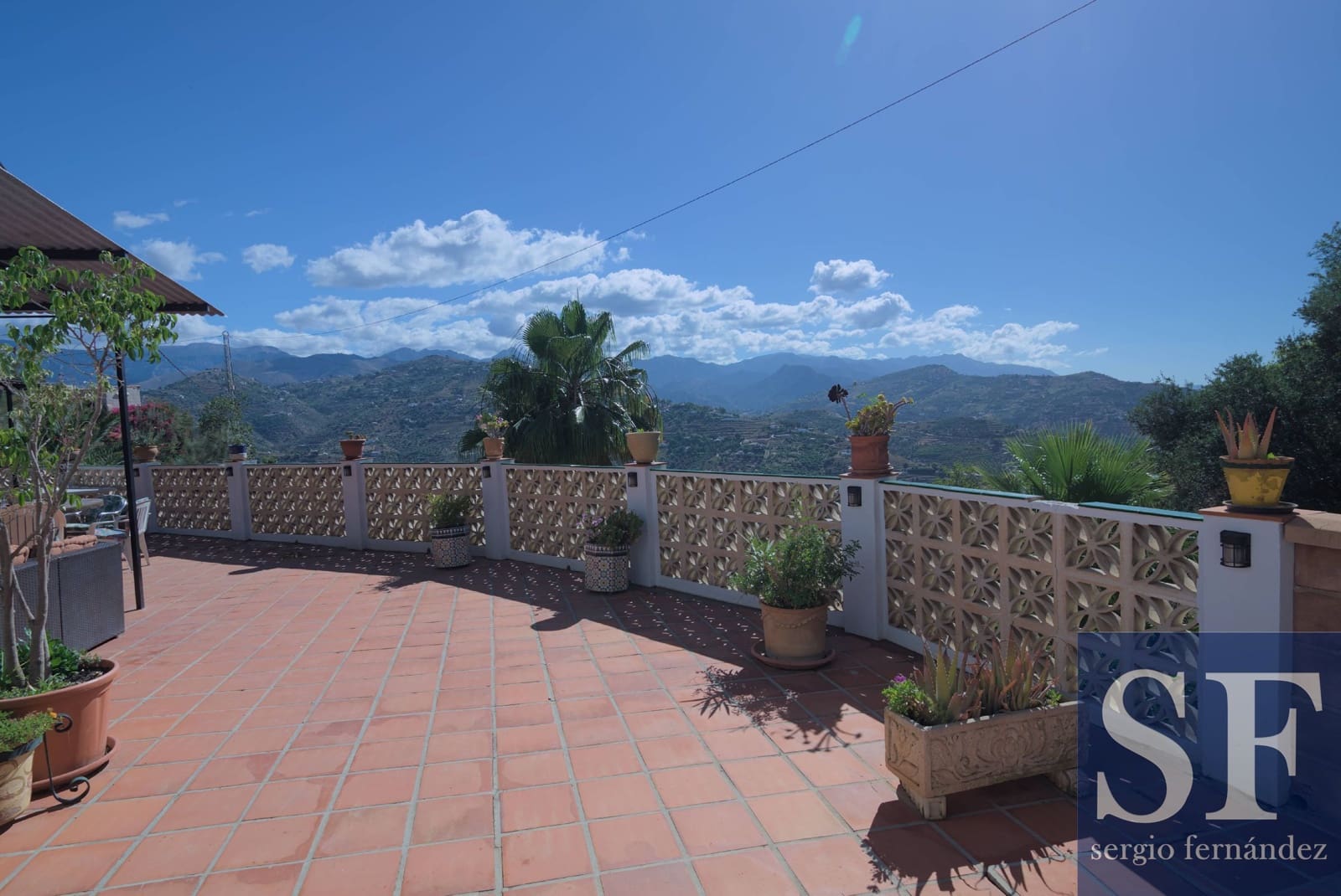 3 sovrum Villa till salu i Sayalonga med pool - 390 000 € (Ref: 8553492)