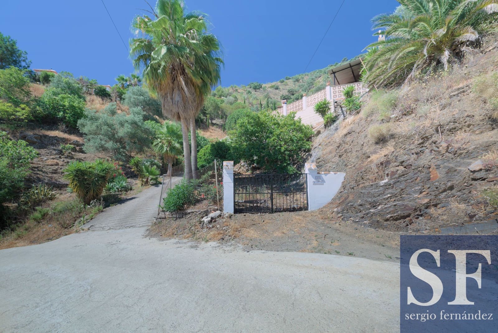 3 sovrum Villa till salu i Sayalonga med pool - 390 000 € (Ref: 8553492)