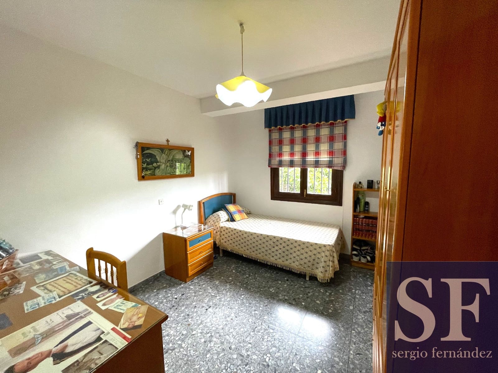 8 makuuhuone Omakotitalo myytävänä paikassa Competa - 390 000 € (Ref: 8553496)