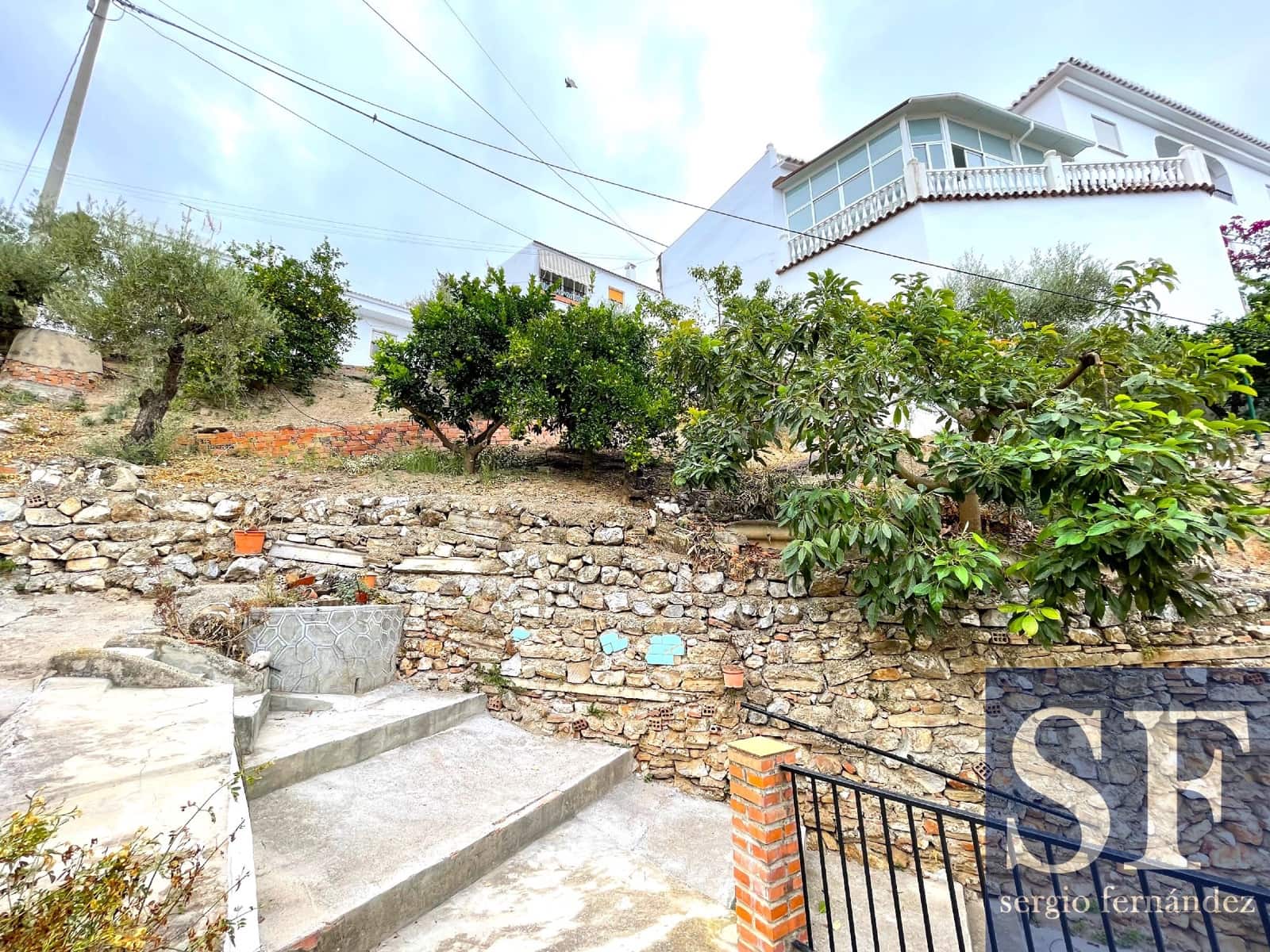 8 makuuhuone Omakotitalo myytävänä paikassa Competa - 390 000 € (Ref: 8553496)