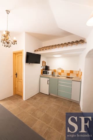 4 bedroom Townhouse for sale in Cómpeta - € 278,000 (Ref: 8671331)