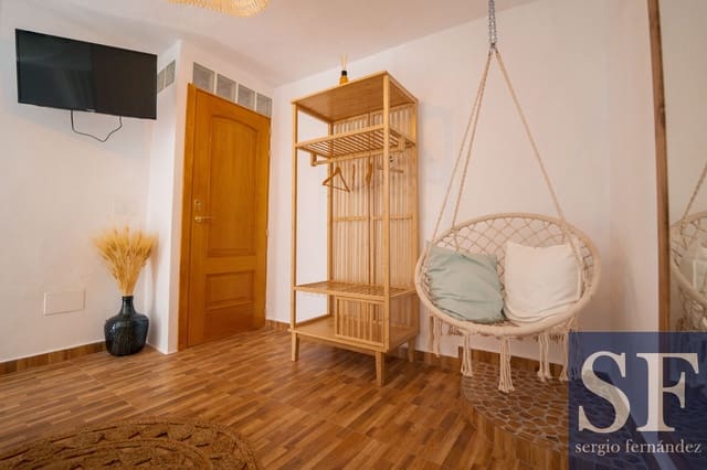 4 bedroom Townhouse for sale in Cómpeta - € 278,000 (Ref: 8671331)