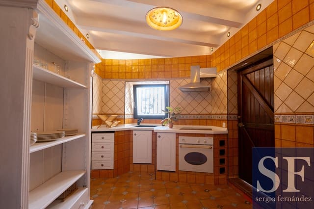 4 bedroom Townhouse for sale in Cómpeta - € 278,000 (Ref: 8671331)