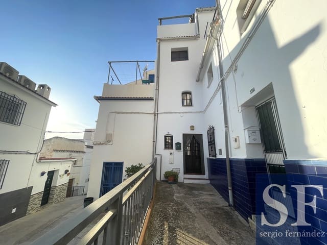 1 quarto Casa em Banda para venda em Canillas de Albaida - 152 000 € (Ref: 8703372)