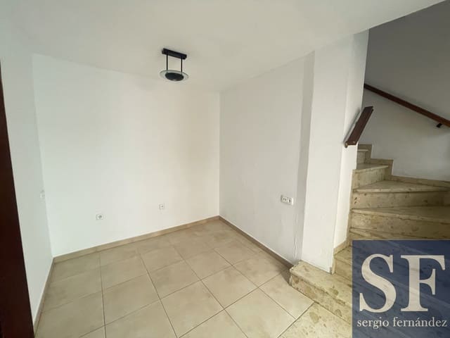 6 chambre Maison de Ville à vendre à Cómpeta - 252 000 € (Ref: 8854332)