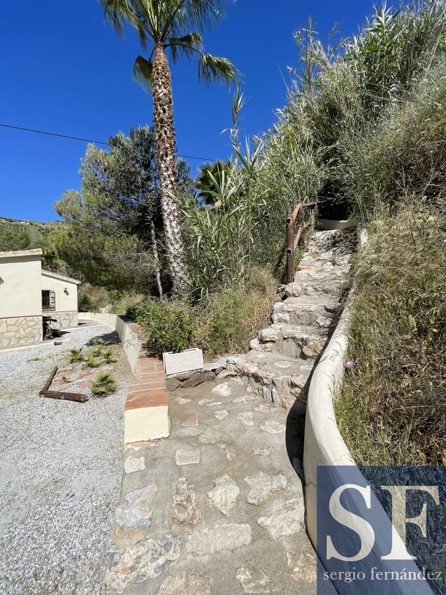 3 soveværelse Villa til salg i Archez med swimmingpool - € 320.000 (Ref: 9006643)