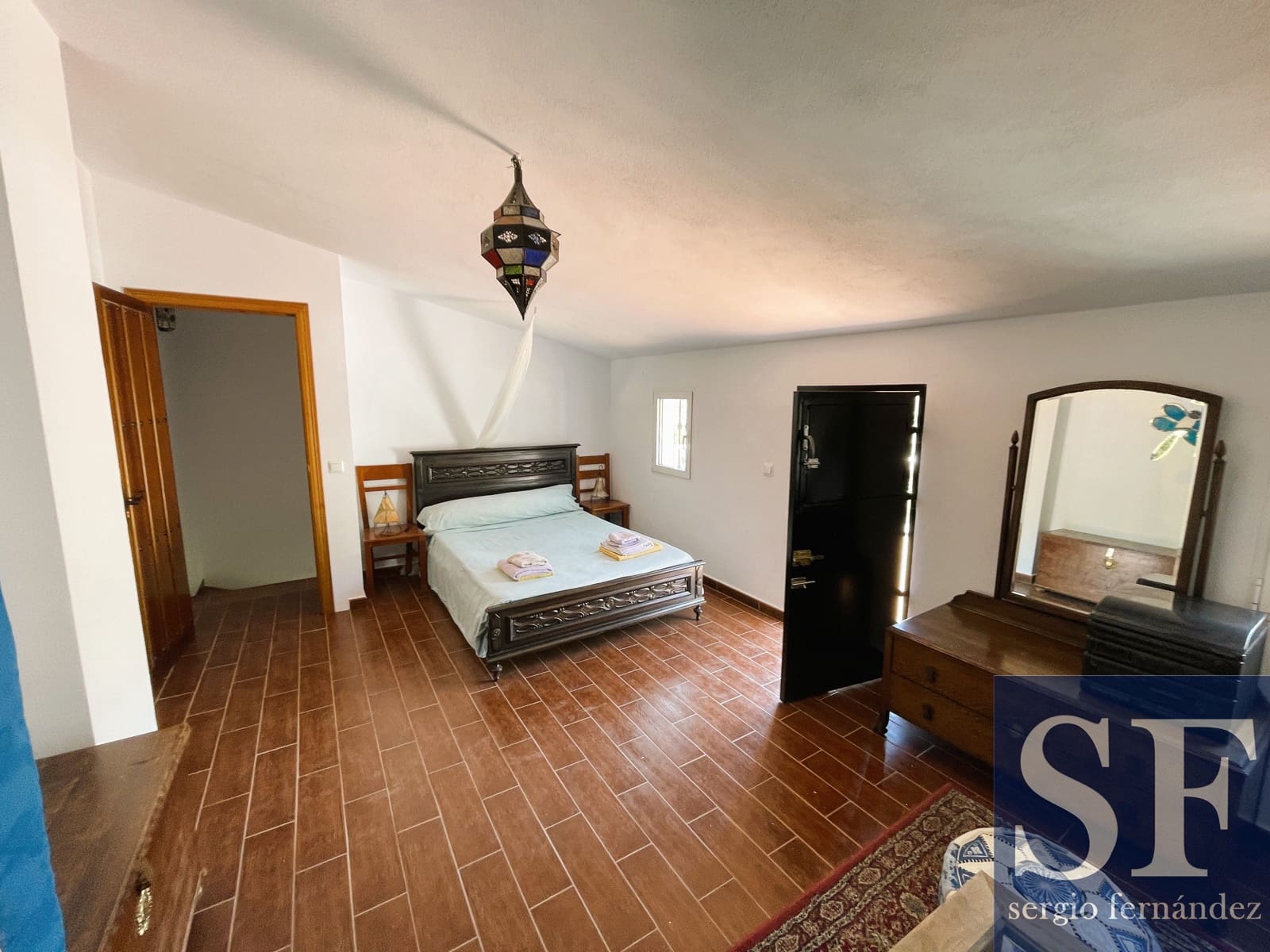 3 soveværelse Villa til salg i Sayalonga med swimmingpool - € 299.000 (Ref: 9036046)