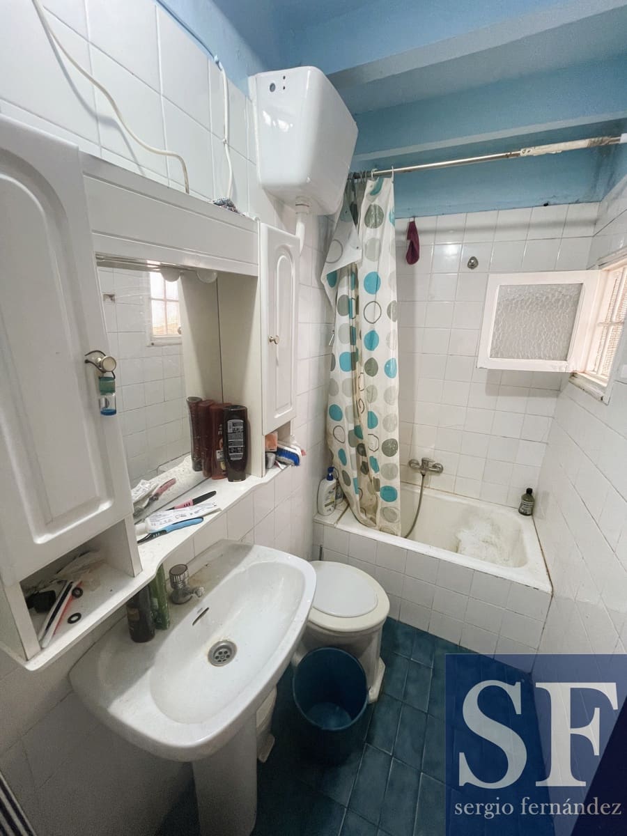 2 soveværelse Byhus til salg i Sayalonga - € 89.000 (Ref: 9058614)