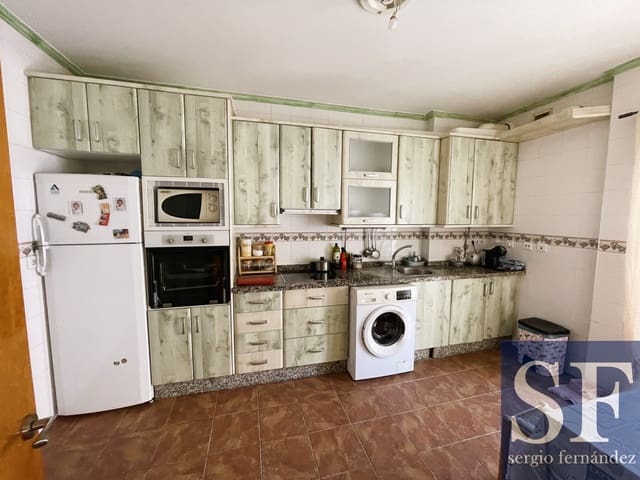 3 bedroom Apartment for sale in Cómpeta - € 162,000 (Ref: 9058616)