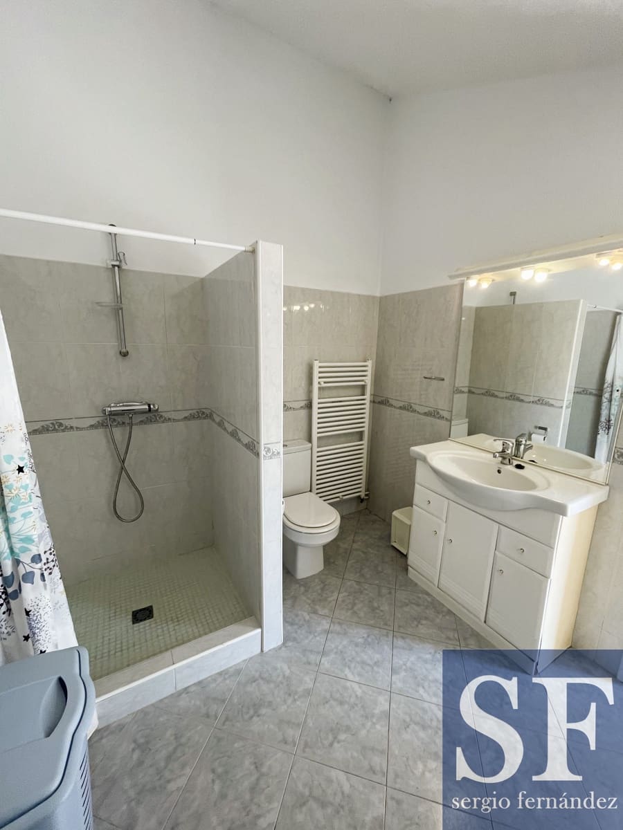 5 soveværelse Villa til salg i Competa med swimmingpool garage - € 395.000 (Ref: 9073837)