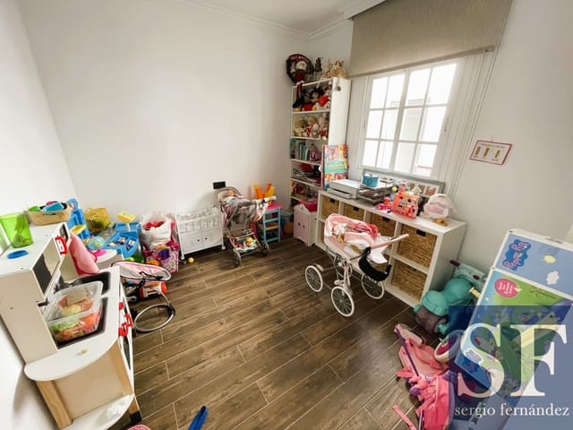 3 soveværelse Byhus til salg i Corumbela, Sayalonga - € 220.000 (Ref: 9101518)