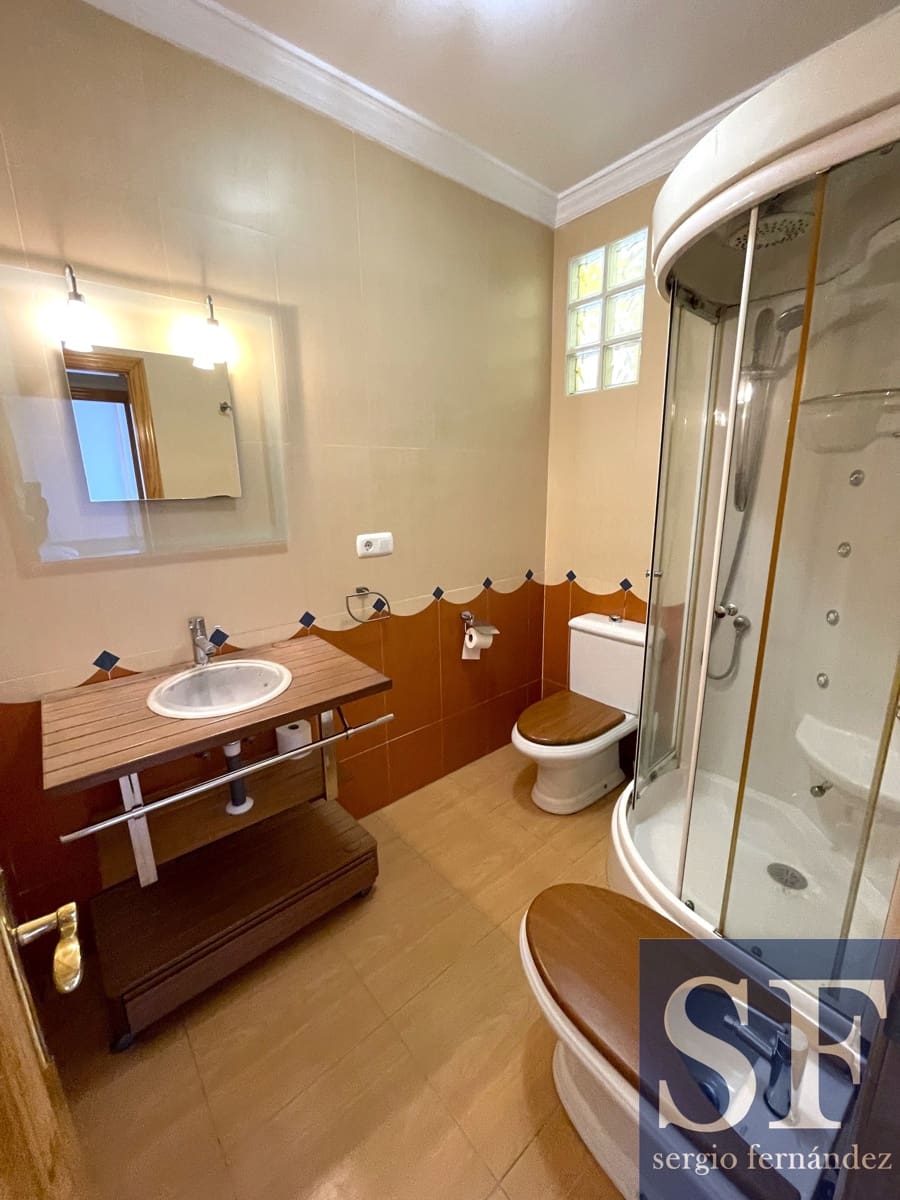 3 soveværelse Lejlighed til salg i Sayalonga - € 260.000 (Ref: 9113288)