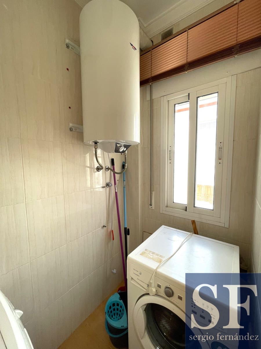 3 soveværelse Lejlighed til salg i Sayalonga - € 260.000 (Ref: 9113288)