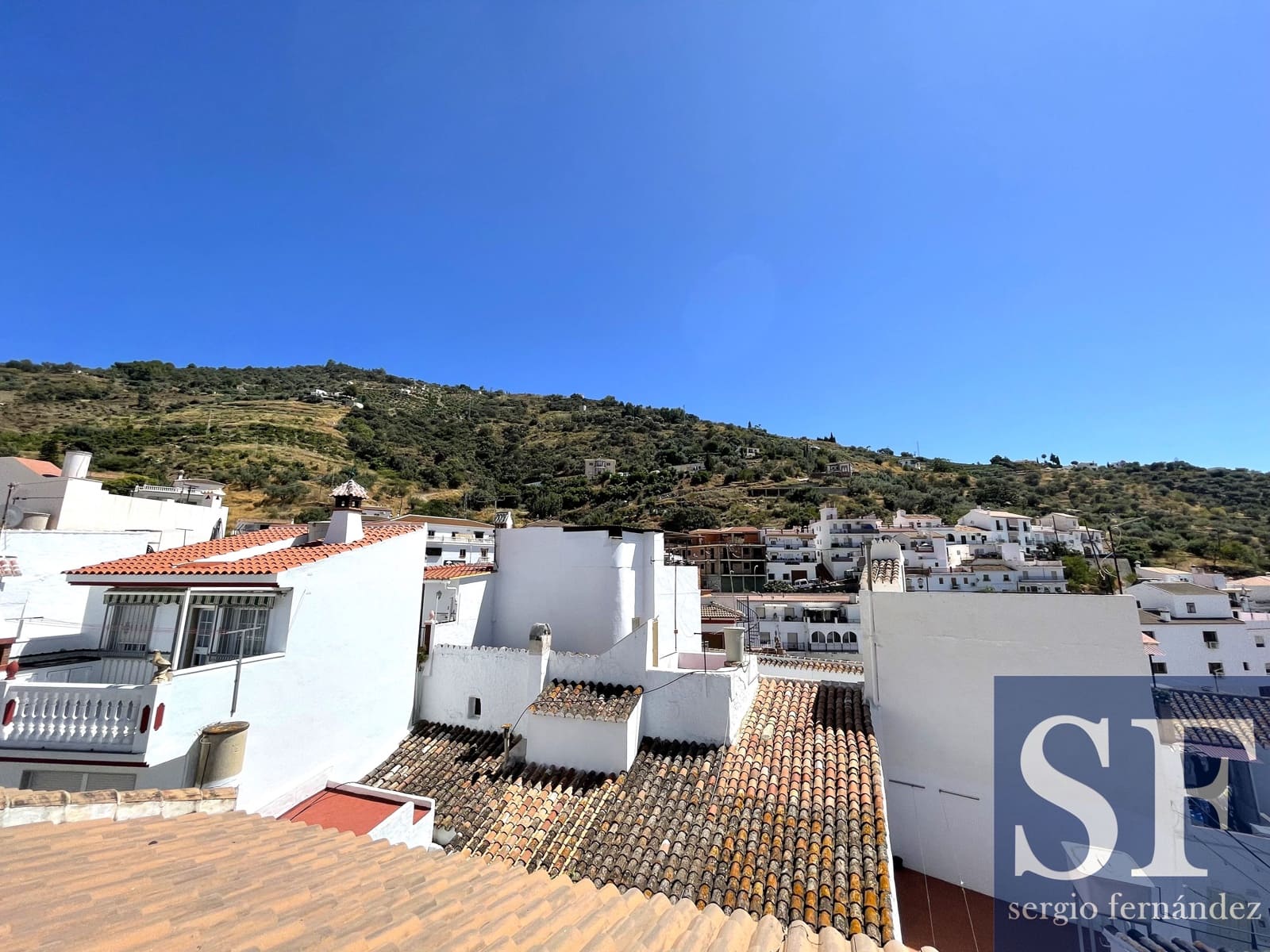 3 soveværelse Lejlighed til salg i Sayalonga - € 260.000 (Ref: 9113288)