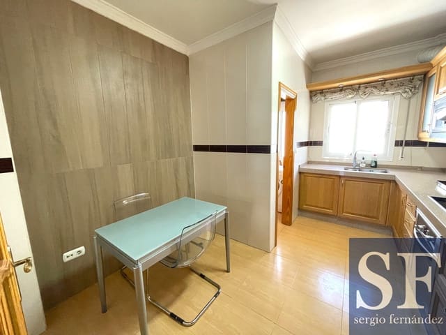 3 sovrum Lägenhet till salu i Sayalonga - 260 000 € (Ref: 9113288)