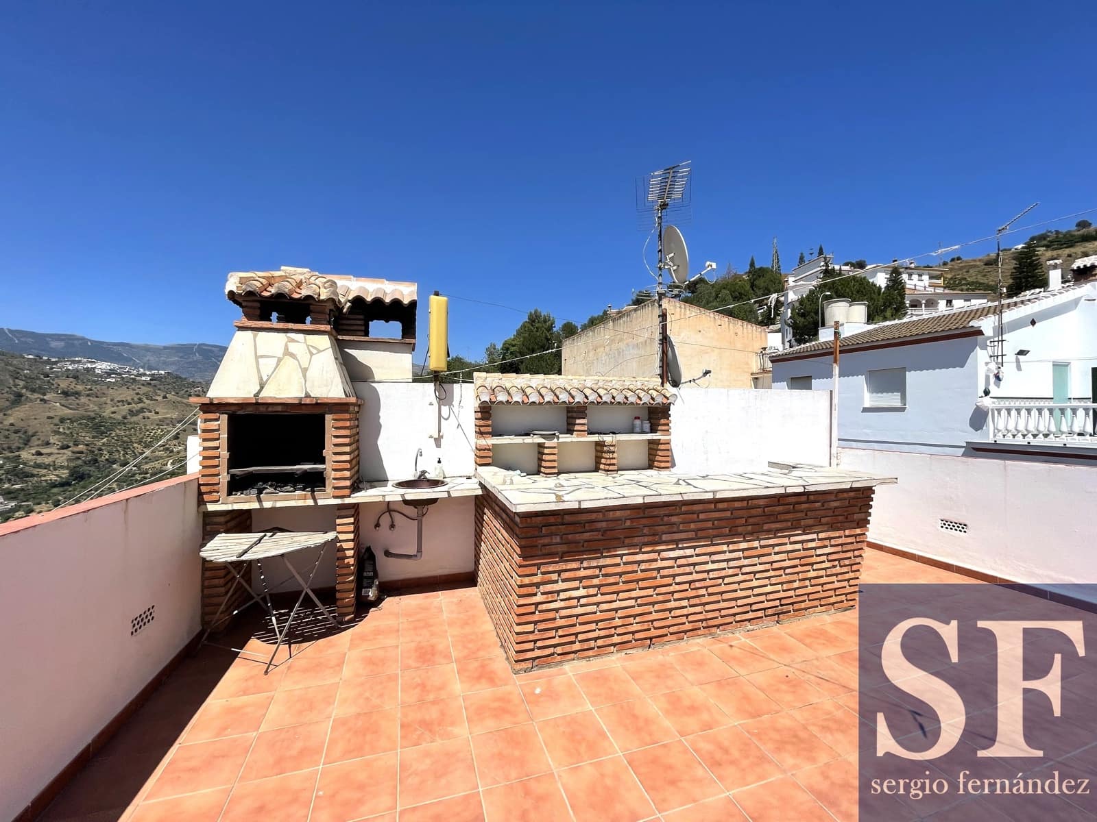 3 soveværelse Lejlighed til salg i Sayalonga - € 260.000 (Ref: 9113288)