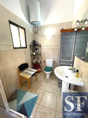 4 sovrum Villa till salu i Canillas de Albaida med pool garage - 359 000 € (Ref: 9113289)