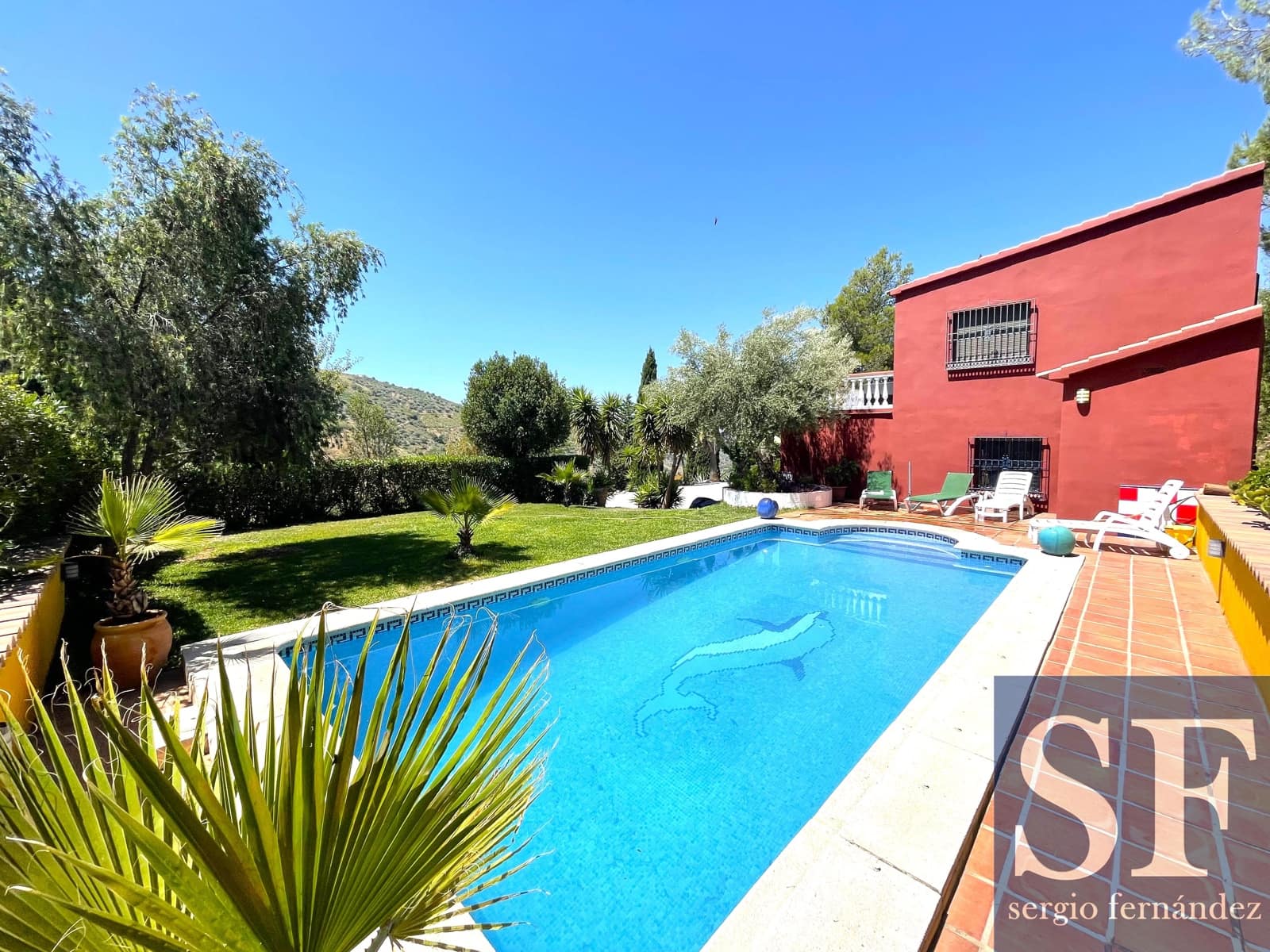 4 soveværelse Villa til salg i Canillas de Albaida med swimmingpool garage - € 359.000 (Ref: 9113289)