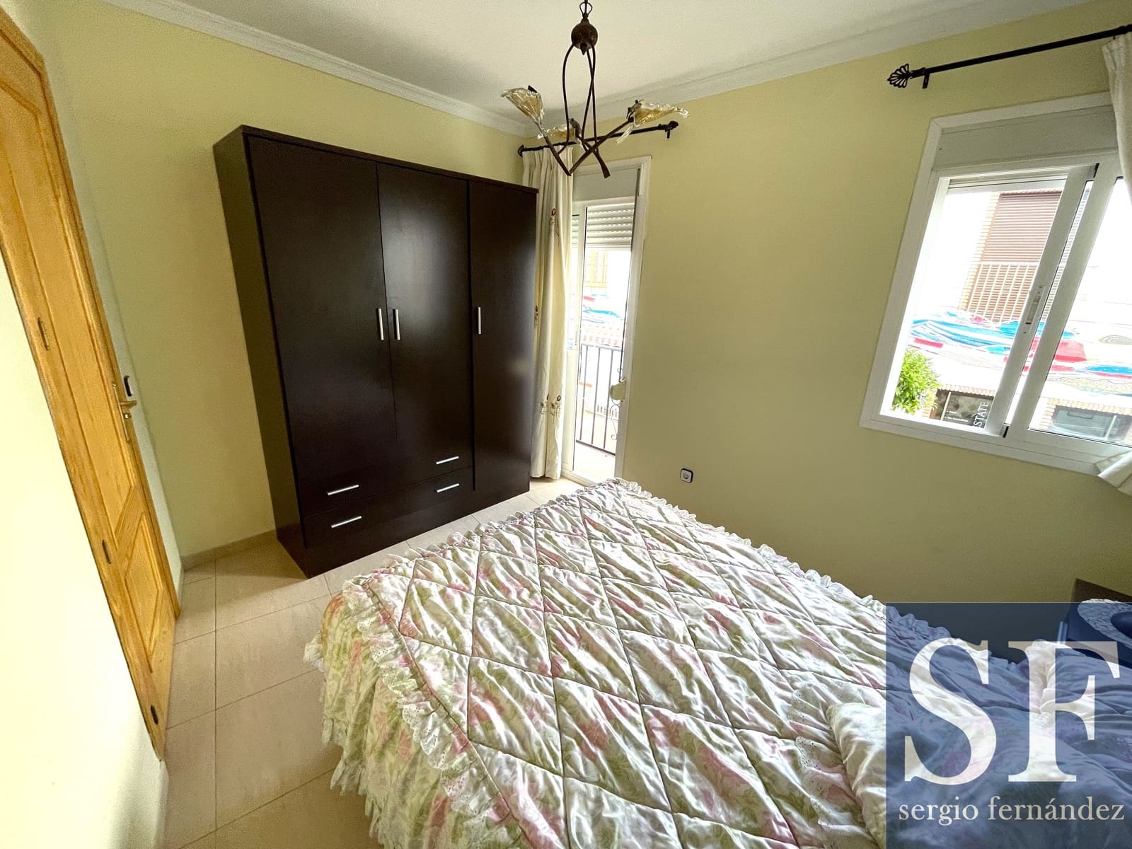 5 sypialnia Dom na sprzedaż w Sayalonga - 158 000 € (Ref: 9113291)