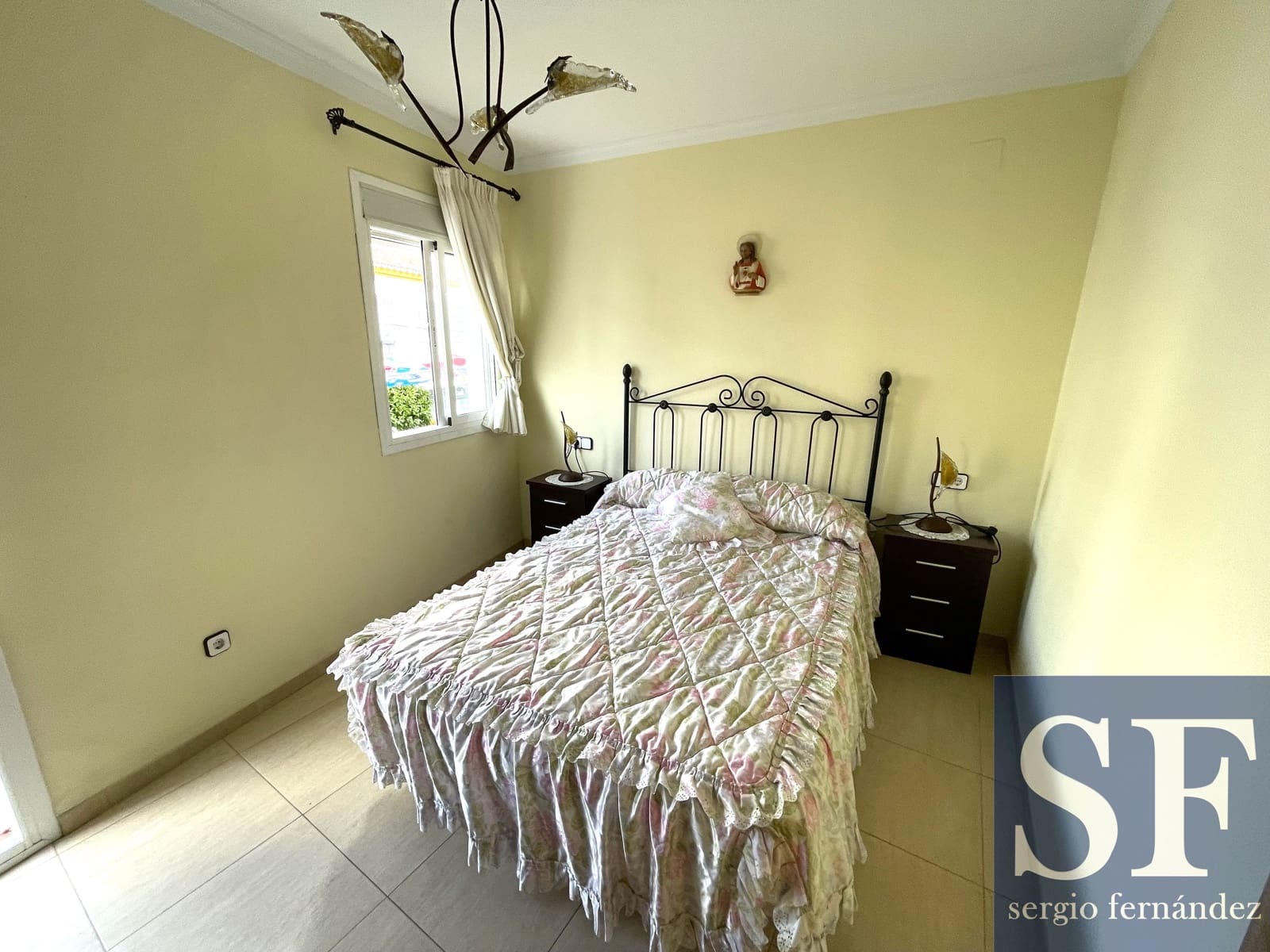 5 sypialnia Dom na sprzedaż w Sayalonga - 158 000 € (Ref: 9113291)