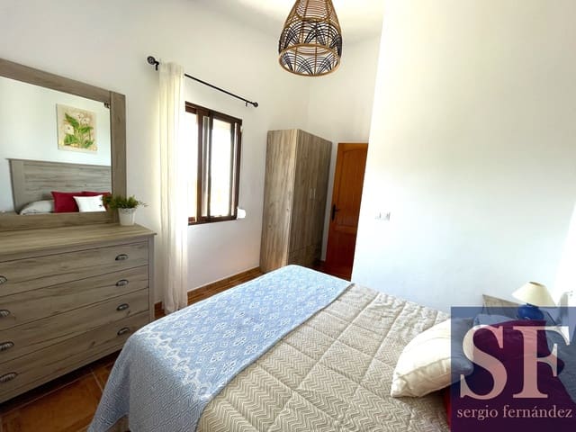 2 bedroom Villa for holiday rental in Cómpeta with pool - € 1,400 (Ref: 9158384)