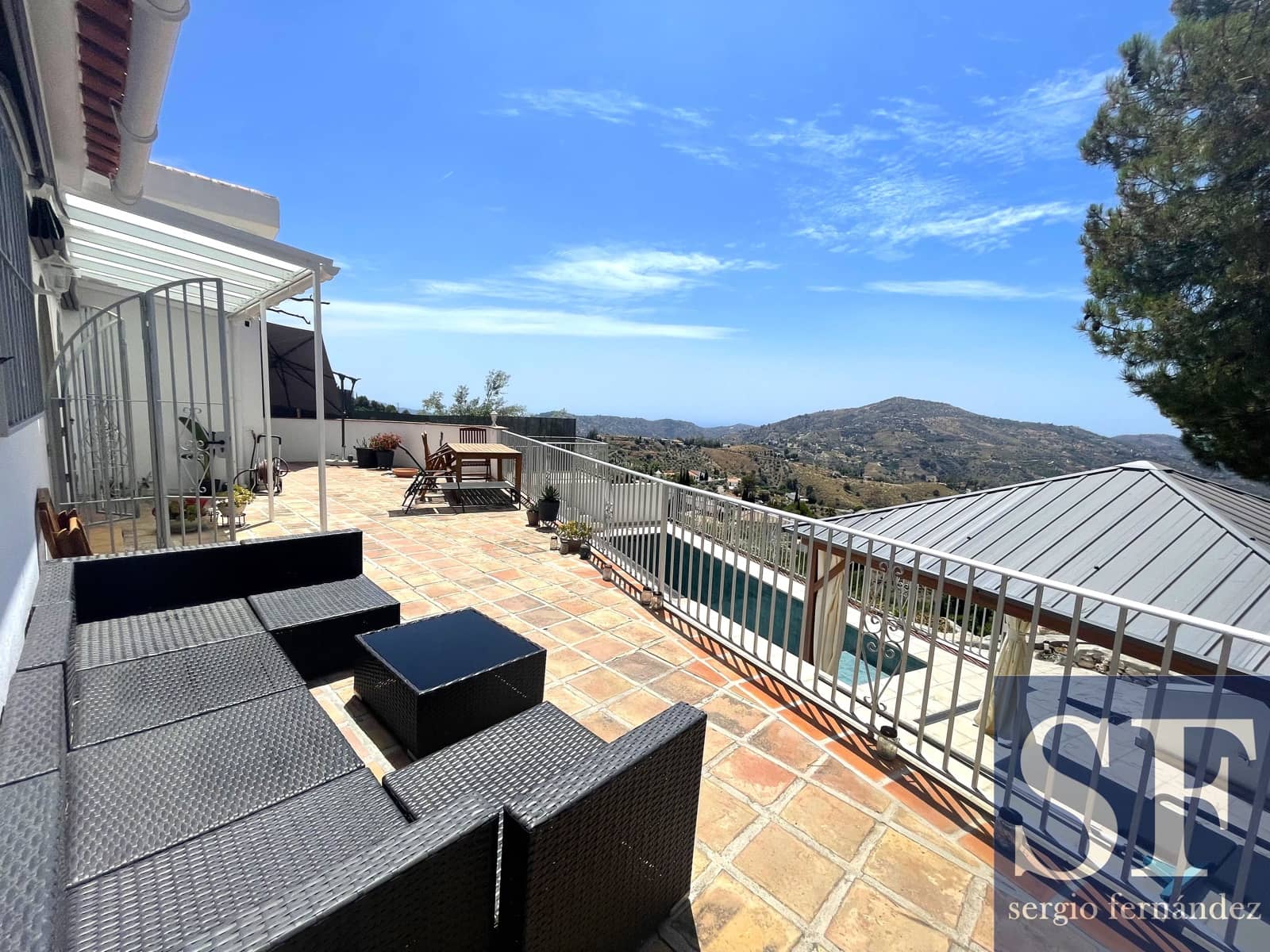 4 soveværelse Villa til salg i Competa med swimmingpool - € 425.000 (Ref: 9158385)