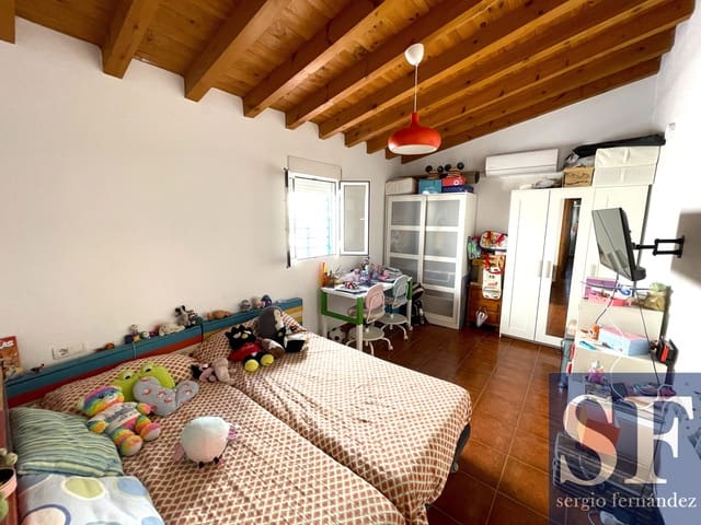 3 soveværelse Villa til salg i Almáchar med swimmingpool - € 415.000 (Ref: 9158387)