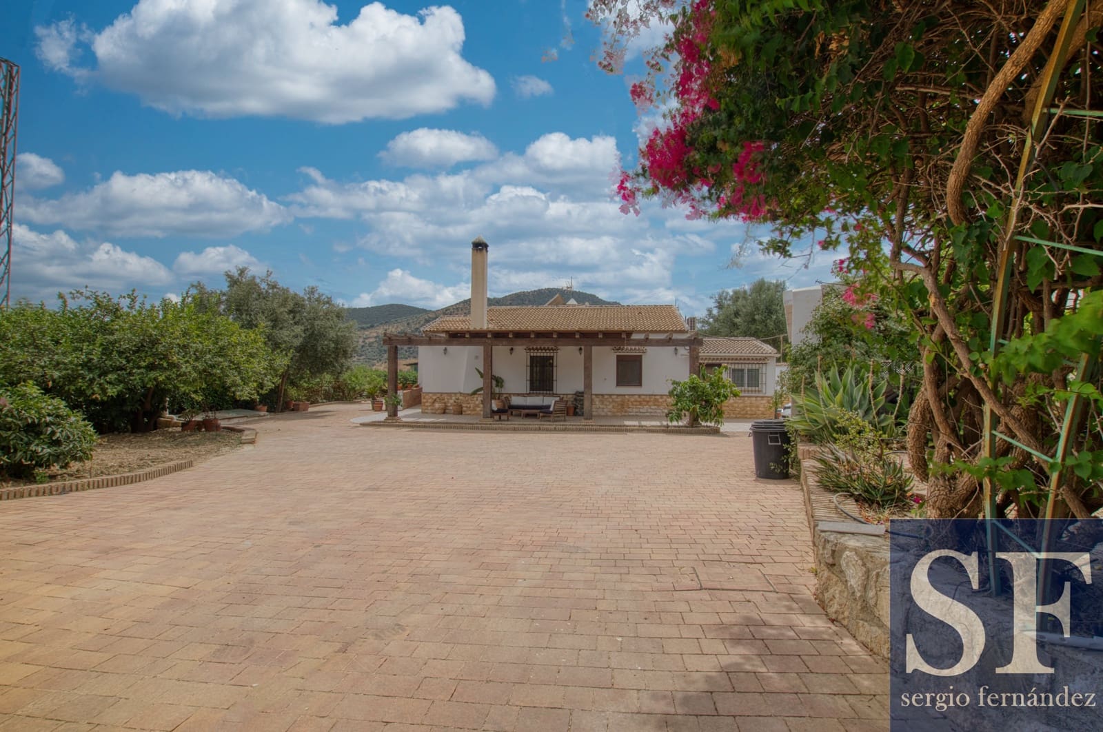 3 bedroom Villa for sale in Periana with pool - € 380,000 (Ref: 9181656)