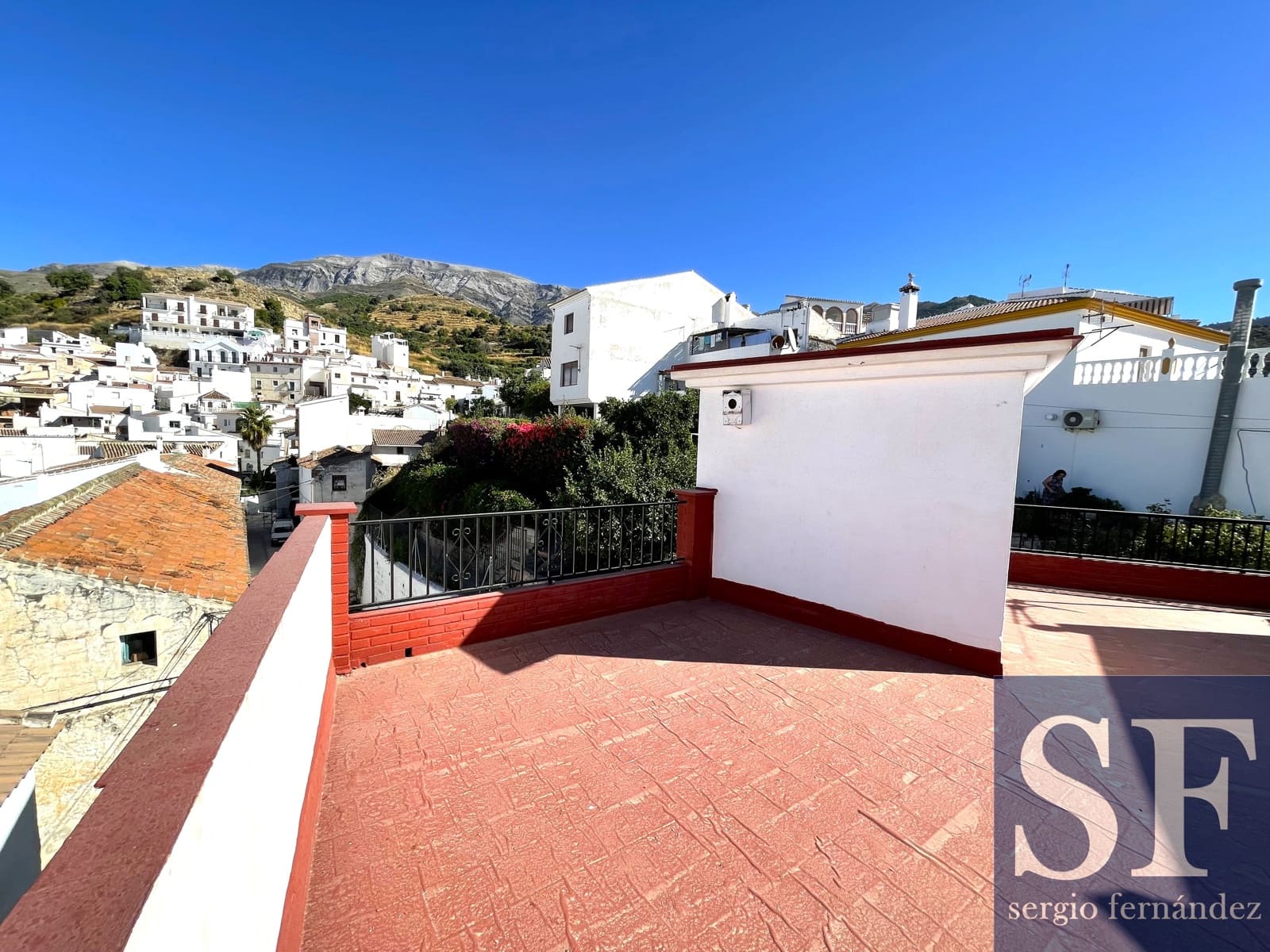 2 soveværelse Byhus til salg i Sedella med garage - € 75.000 (Ref: 9216731)