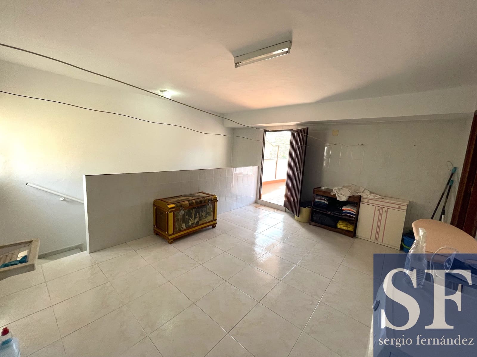 5 soveværelse Byhus til salg i Arenas med garage - € 249.000 (Ref: 9216732)