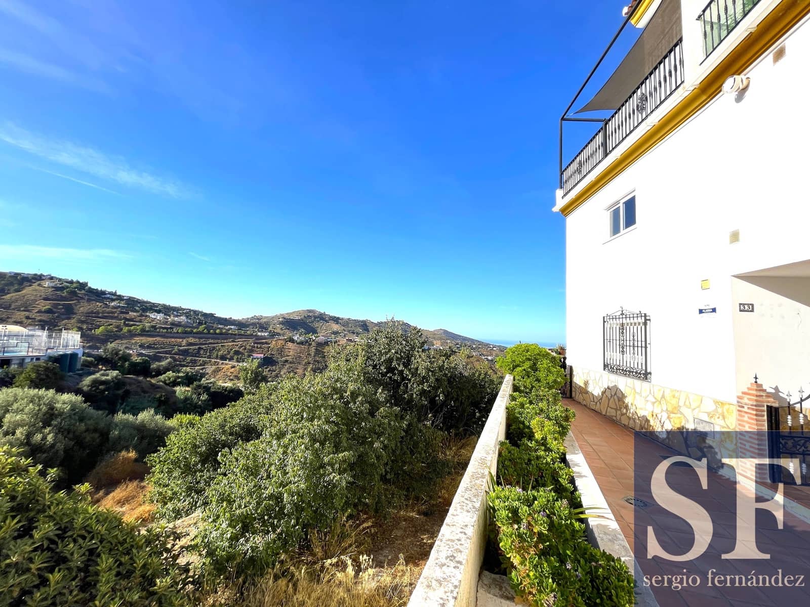 3 soveværelse Lejlighed til salg i Competa - € 150.000 (Ref: 9216733)