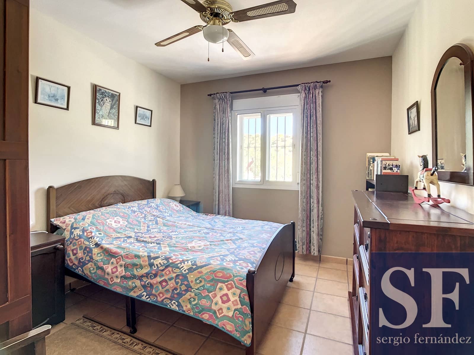 4 soveværelse Villa til salg i Sedella med swimmingpool garage - € 425.000 (Ref: 9298793)