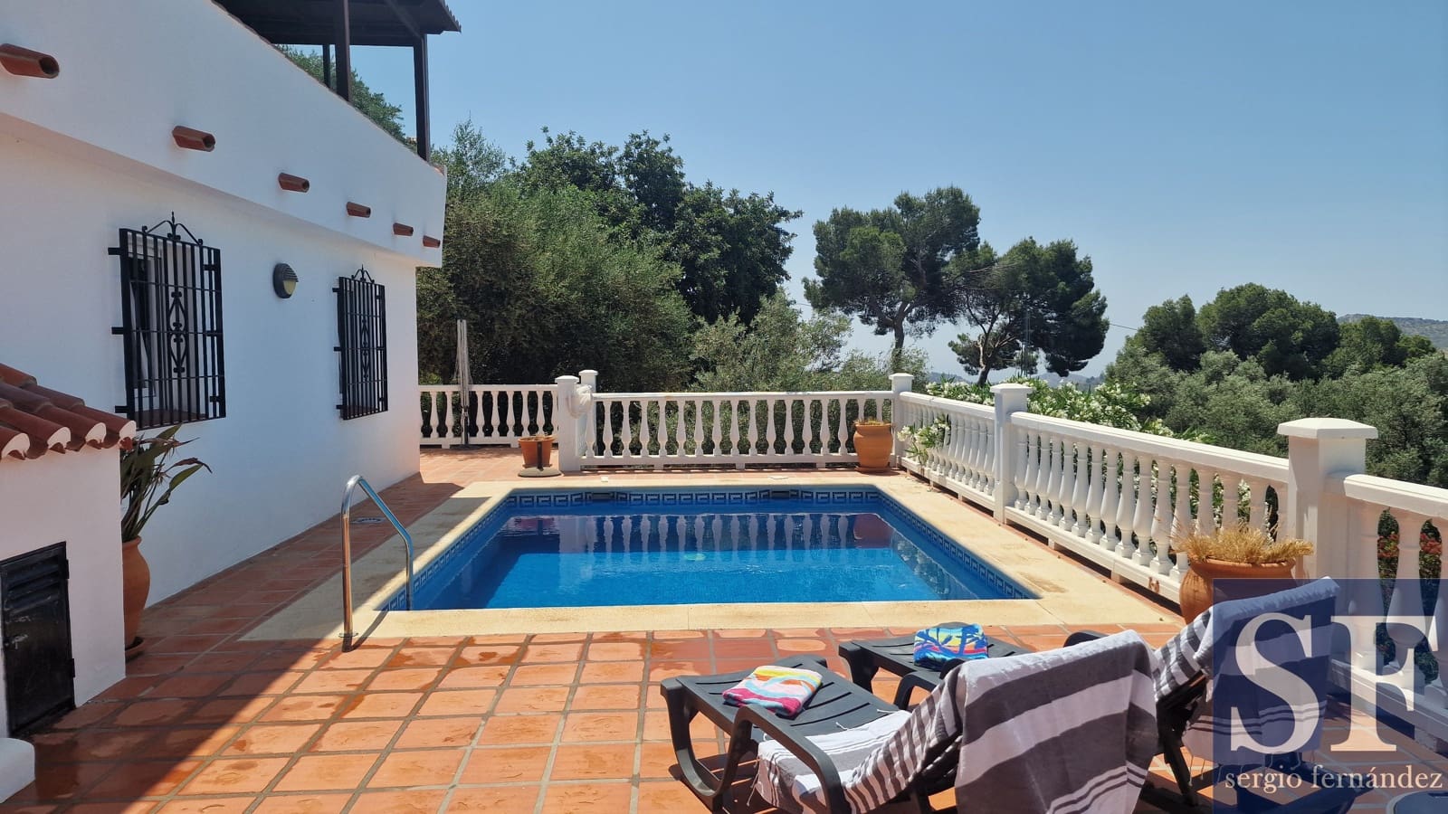 2 soveværelse Villa til salg i Competa med swimmingpool - € 295.000 (Ref: 9298794)